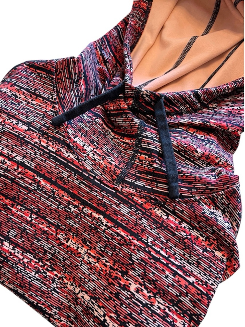 Nike Dri-fit Pro Drawstring Hooded Active Top in Red/Black Multitonal Print